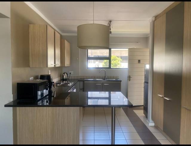 2 BEDROOM APARTMENT FOR SALE IN THE PADDOCKS